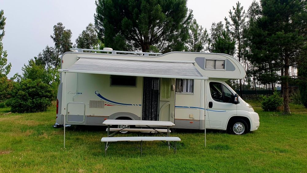 Autocaravana Adria 6 dormidas aluguer