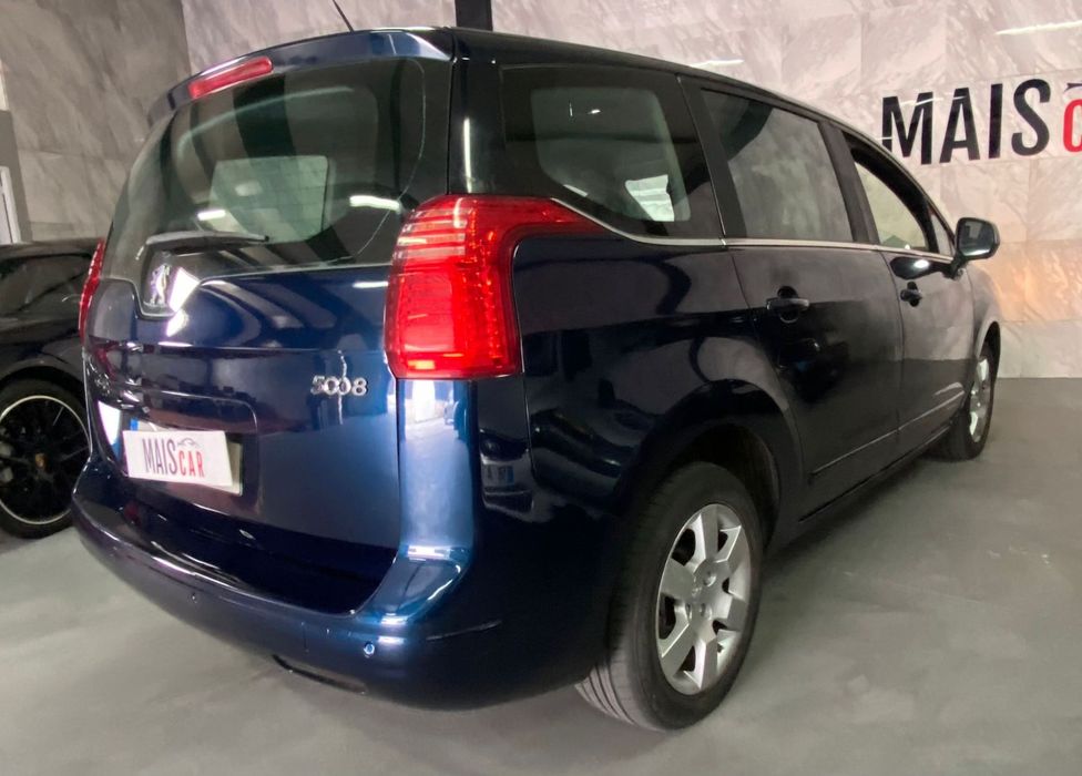 Peugeot 5008 1.6 HDi Premium