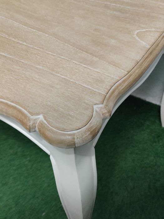 Mesa de jantar  Gato preto