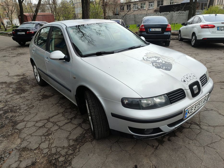 Seat leon 1.6 mk1 2003 рік