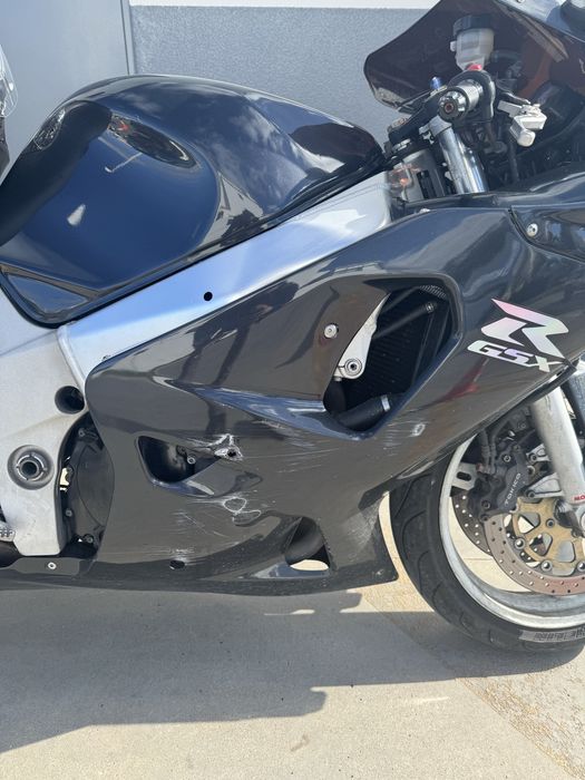 SUZUKI GSXR-600 k1 2001