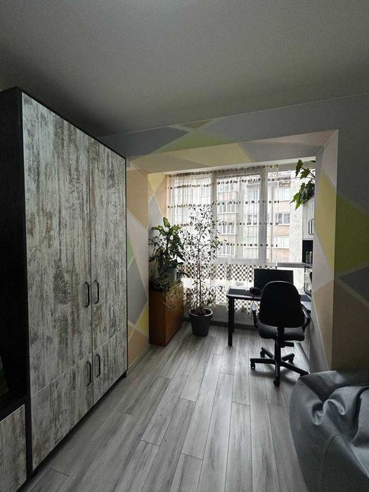 3-кімнатна квартира 93 м² у ЖК «Листопад» з якісним ремонтом