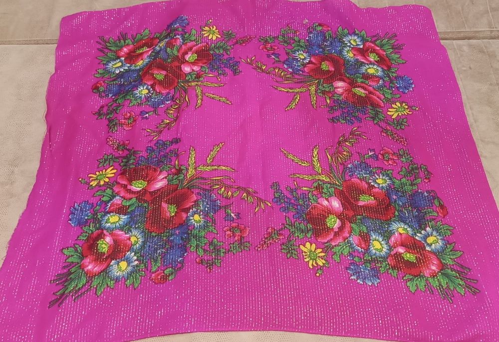 Продаются женские платки