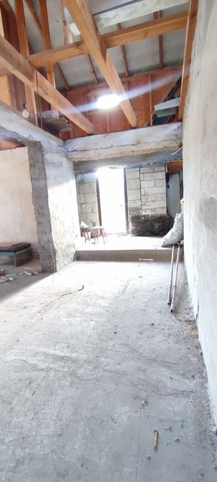 быстрый показ  В продаже  дом,  место отличное, газ, центральная вода на ж/м Покровский (Коммунар) - Кр. Камень - Парус