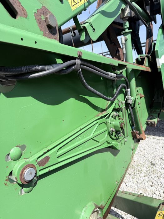 Жатка John Deere 622R  X + ріпаковий стіл.