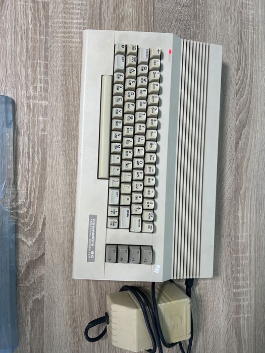 #1812 commodore 64