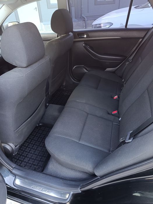 Toyota avensis 2,0 D4D турбодизель універсал