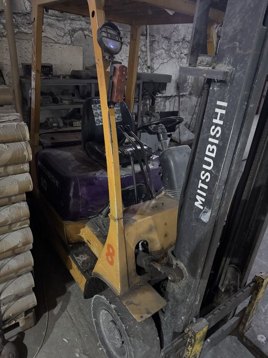 Вилончый погрузчик/навантажувач Mitsubishi 1,5т.