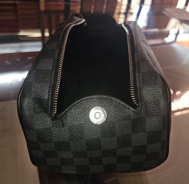 Dopp Kit Toilet Pouch Louis Vuitton