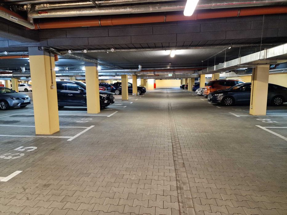 Miejsce postojowe w garażu podziemnym do wynajęcia, ul. Masarska, Grzegórzki, Centrum