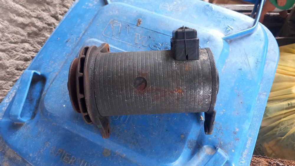 Prądnica 6V Trabant Wartburg Junak Ddr niemiecka