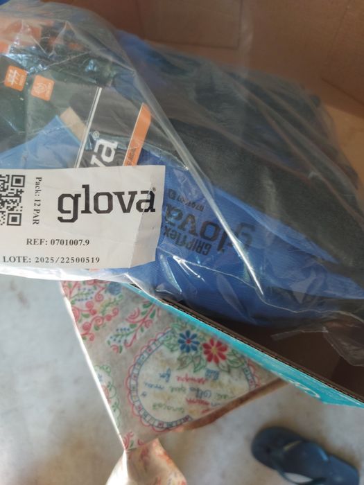 1 par de luvas grossas AC/DC LETROS0FT  Novas +5 pares de luvas marca glova
