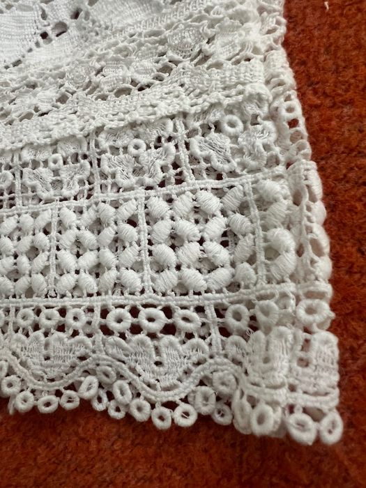 Suknia ślubna klasyczna na lato z koronki długa