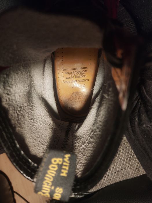 Dr. Martens Made in England, skórzane, czerwone , lakierowane, r. 38