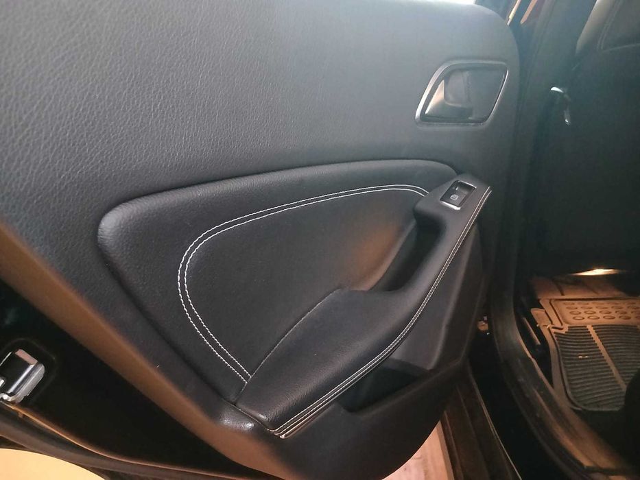 Mercedes-Benz GLA 180 Diesel SUV 2016