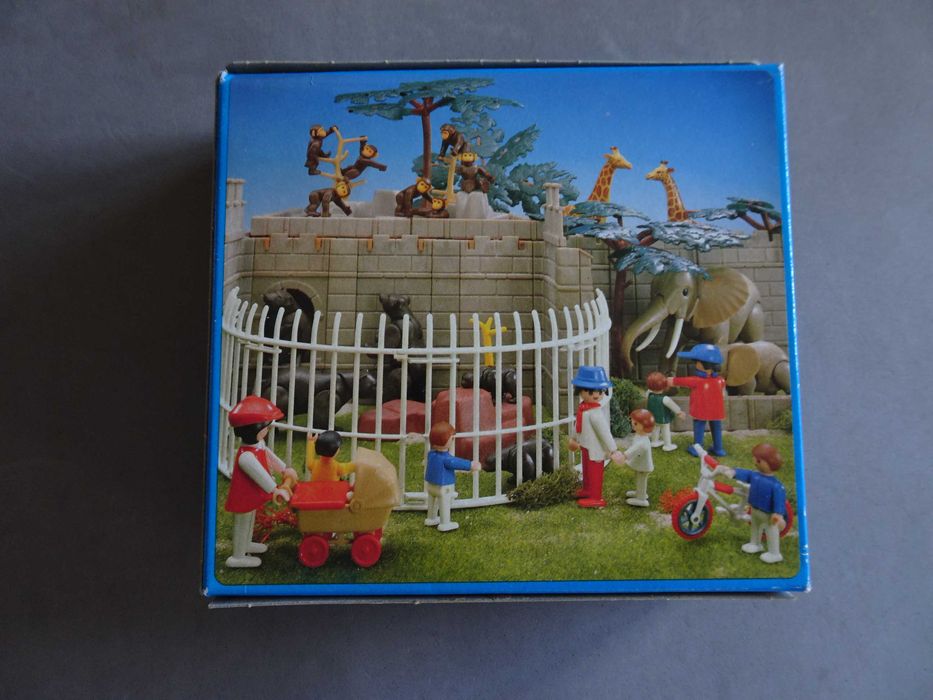 Playmobil - Item No. 3298 (Sealed)64751912222594122