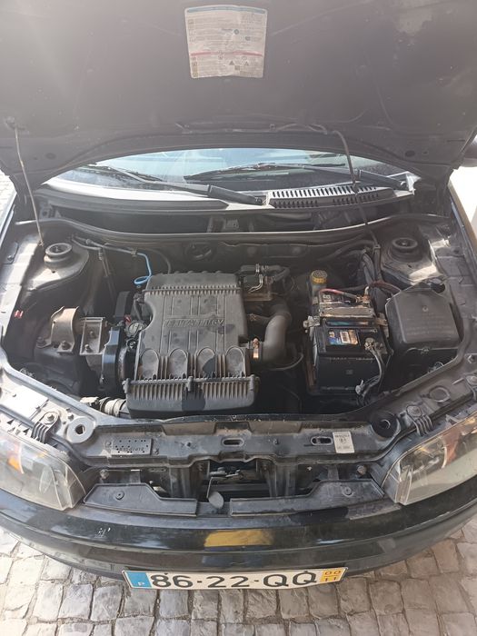 Fiat Punto HLX v16