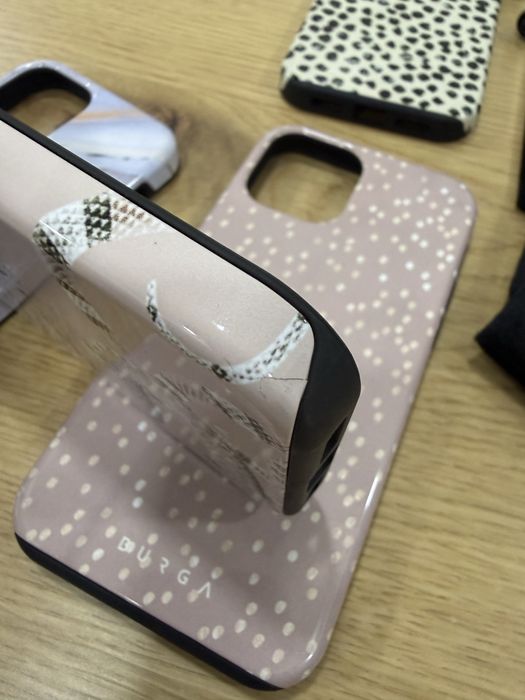 Capas para Iphone 13  Burga