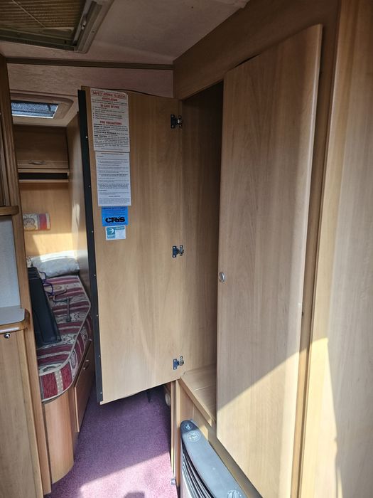 Reloute Inglesa alta qualidade SWIFT ,cama casal 2