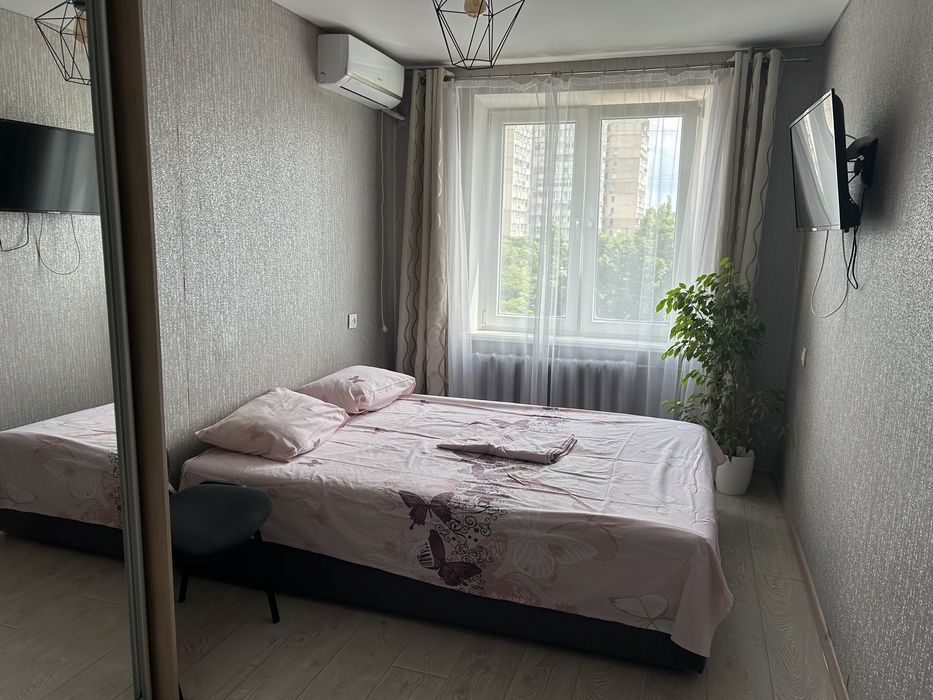 Ак . Глушко  2х комн Ярослава Мудрого  Панорама