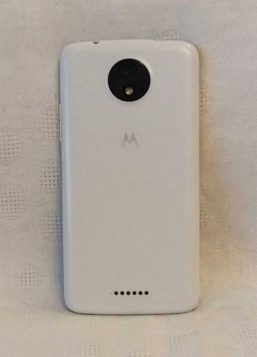 Смартфон MOTO C Lenovo
