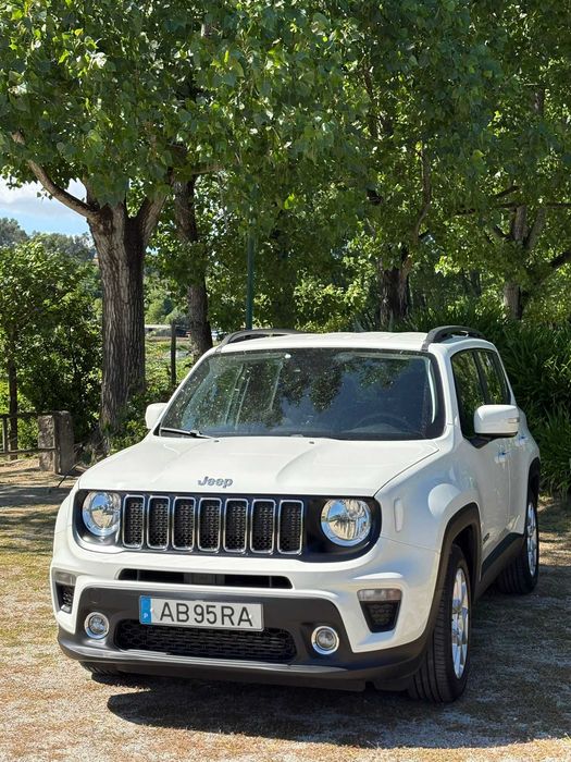 Jeep Renegade 2020 gasóleo 96000km revisões feitas e bem estimado