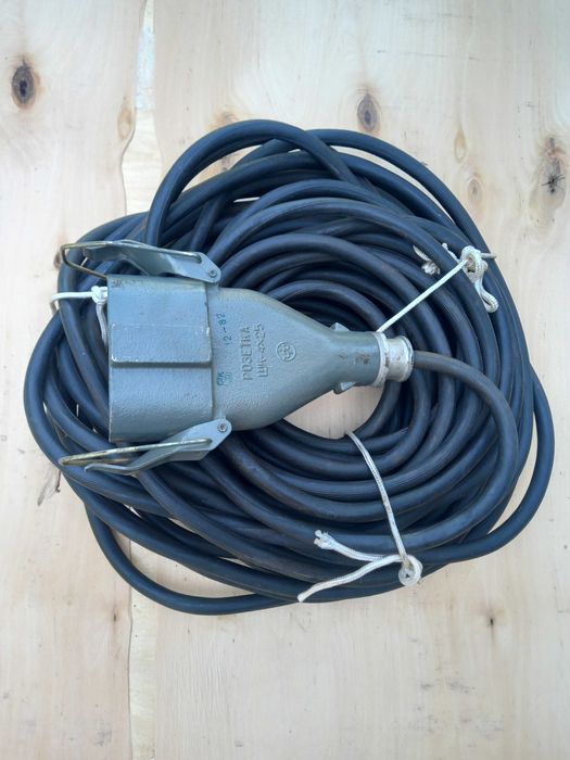 Кабель силовий 4-х жильний КРШС;  3-х жильний 3х2.5