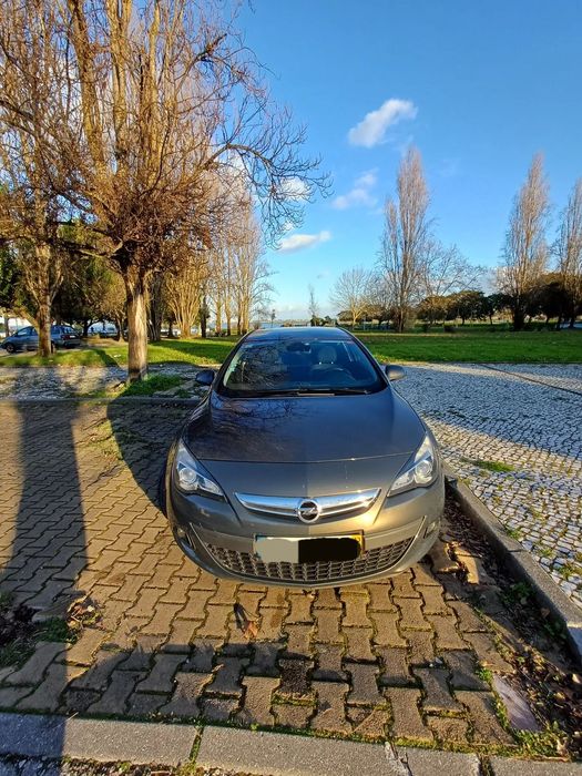 Opel Astra GTC 1.7 CDTi Black OPC Line S/S