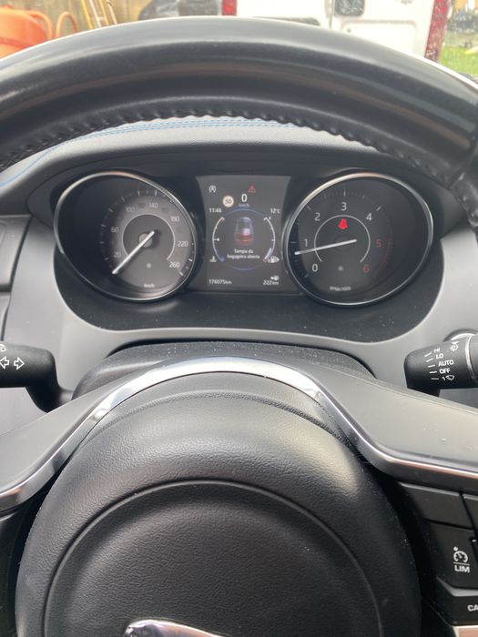 Vendo jaguar E PACE R DINAMIC S