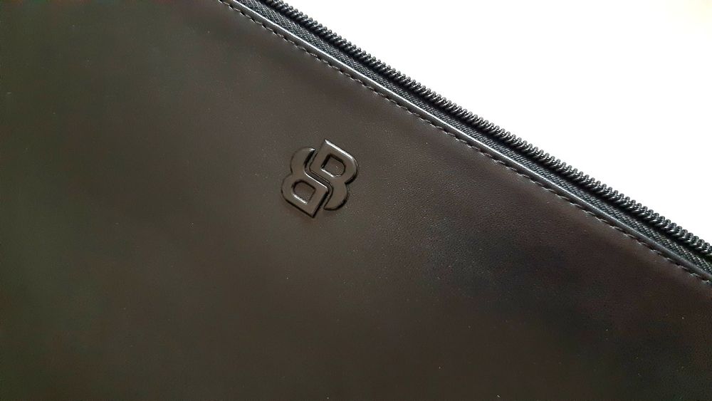 Hugo Boss чехол для ноутбука