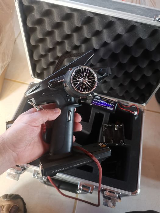 Vendo futaba 7px como novo