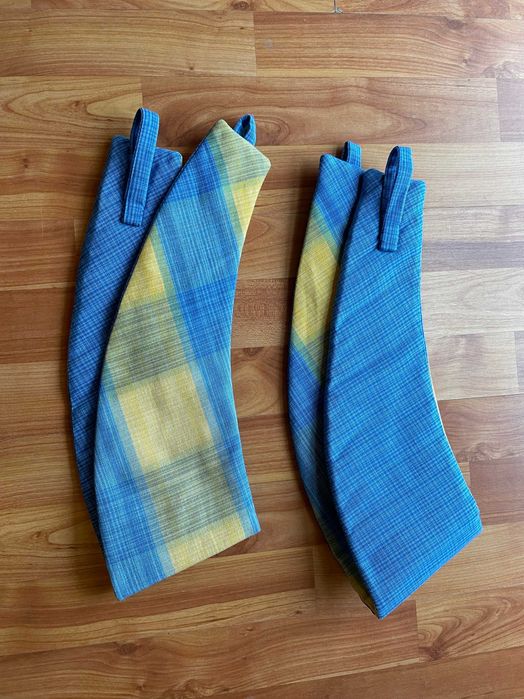 2 Cortinados (opacos) - 170 x 130 cm (cada)