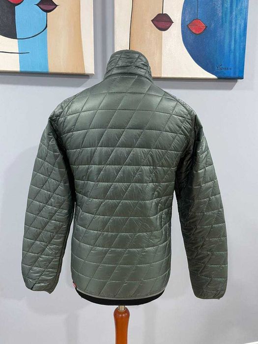 Мікропуховик чоловічий фірми Oakley Primaloft