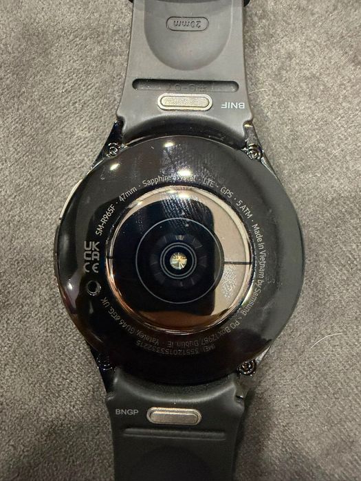 Samsung Galaxy Watch6 Classic 47 mm LTE, modelo SM-R965F.