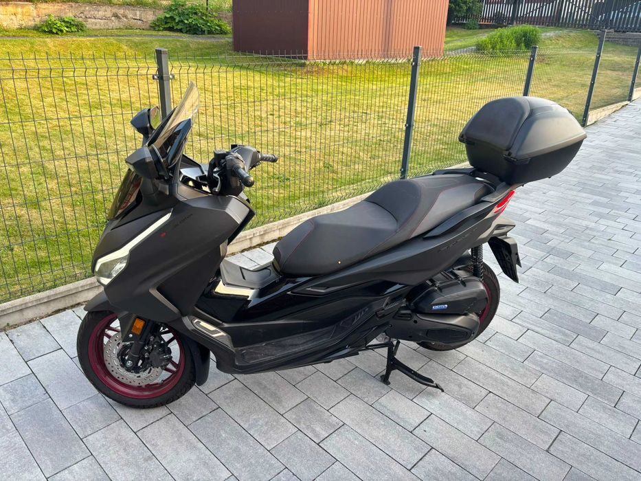 Skuter Honda Forza