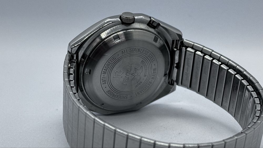 Vintage Ricoh Automatic Day-Date – Black Dial
