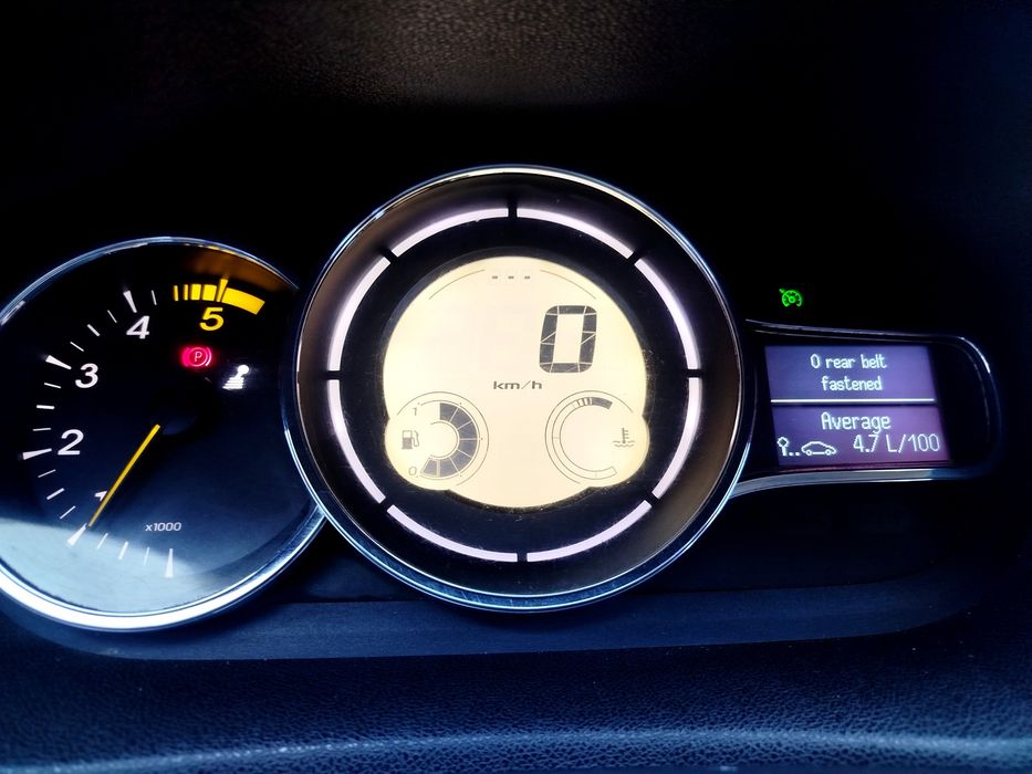 Renault Megane 3 2011рік 1.5 к9к