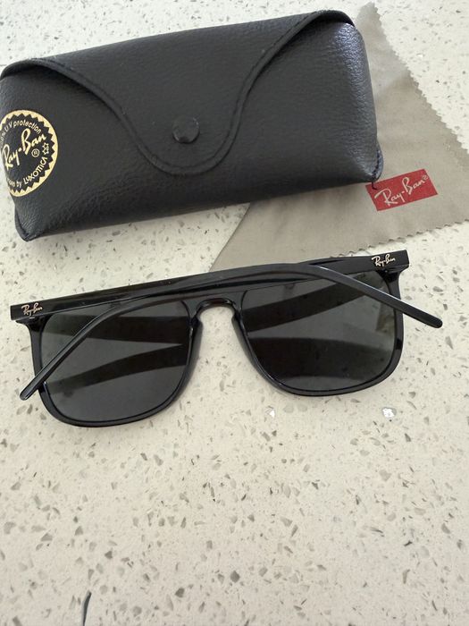 Ray-Ban RB4387 60171 okulary przeciwsłoneczne