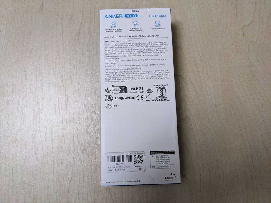 Павербанк Anker ZOLO A1681 20000 мАч 30 Вт Type-C / Lighting кабеля
