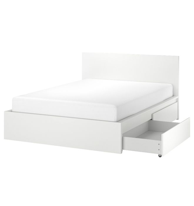 Cama de casal com 4 gavetões