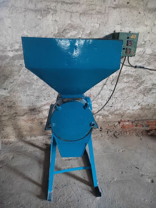 Крупорушка, дробилка.