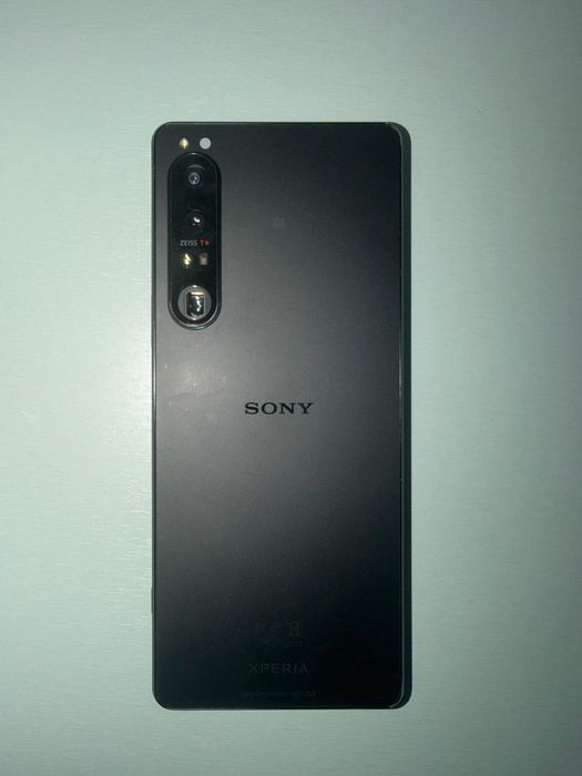 Sony xperia 1 IV impecável
