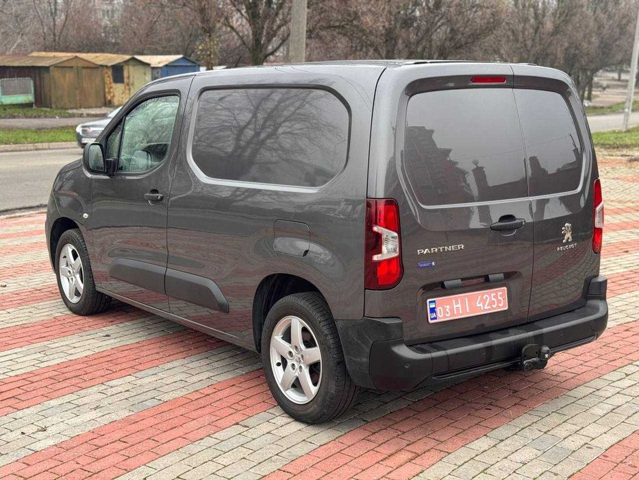Peugeot Partner 2020г 1.5hdi Мкпп-5