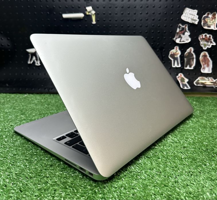 Apple MacBook Air 2015 (A1466) Core i5 8GB ОЗУ/ 128GB SSD (r2251)