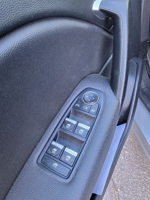 Renault Captur 1.0 TCe Intens, Nacional, Bi-fuel gasolina/gpl, 2021