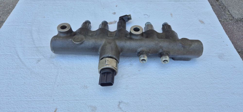 Listwa wtryskowa paliwowa common rail szyna CLAAS ARION 430 RE522992 i John Deere RE520929