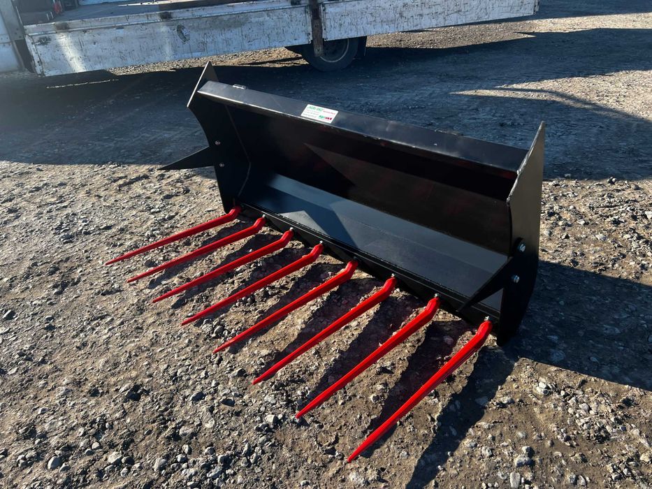 Widły do obornika mocowanie do ładowacza czołowego TUR i ładowarka