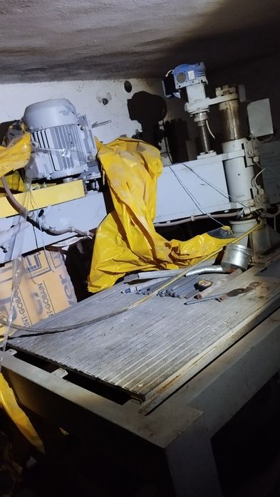 Полеровочний станок