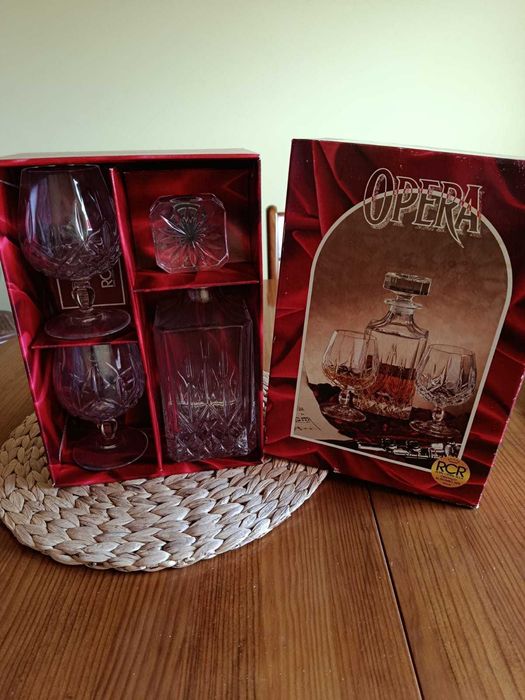 Conjunto copos e Garrafa de Cristal Opera (novo)