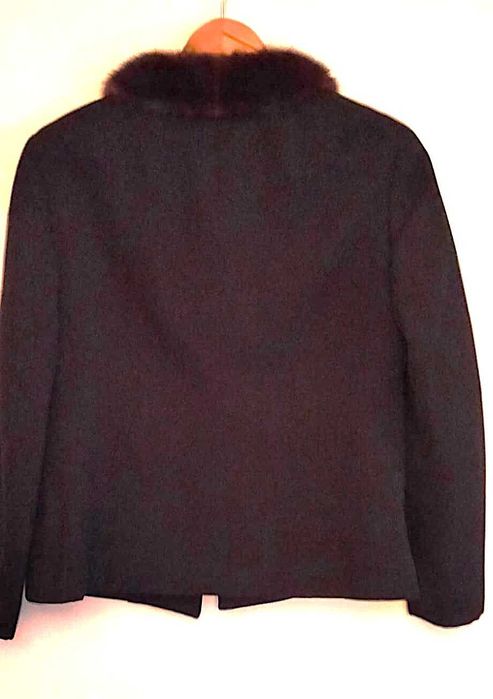 Casaco com gola de Pêlo de Vison Natural – Reine Schur-Wolle, modelo Velisch – Elegância Suprema, Portes Grátis com seguro